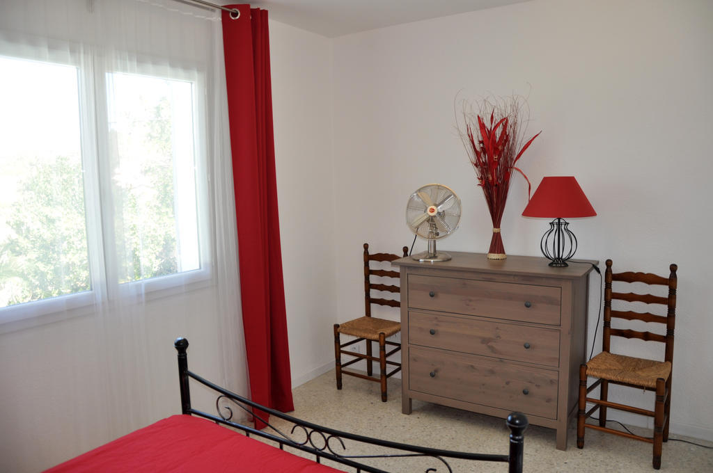Appartement Dans Villa St Raphael Saint-Raphaël Pokoj fotografie